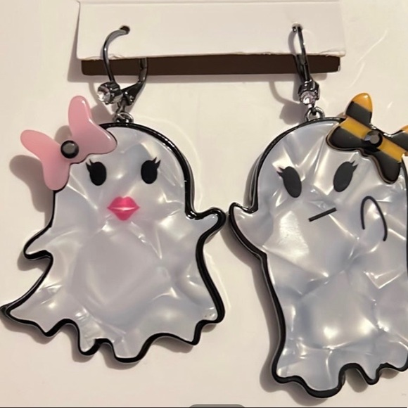 👻NWT/ PUNK N SPICE ghost earrings - Picture 2 of 9